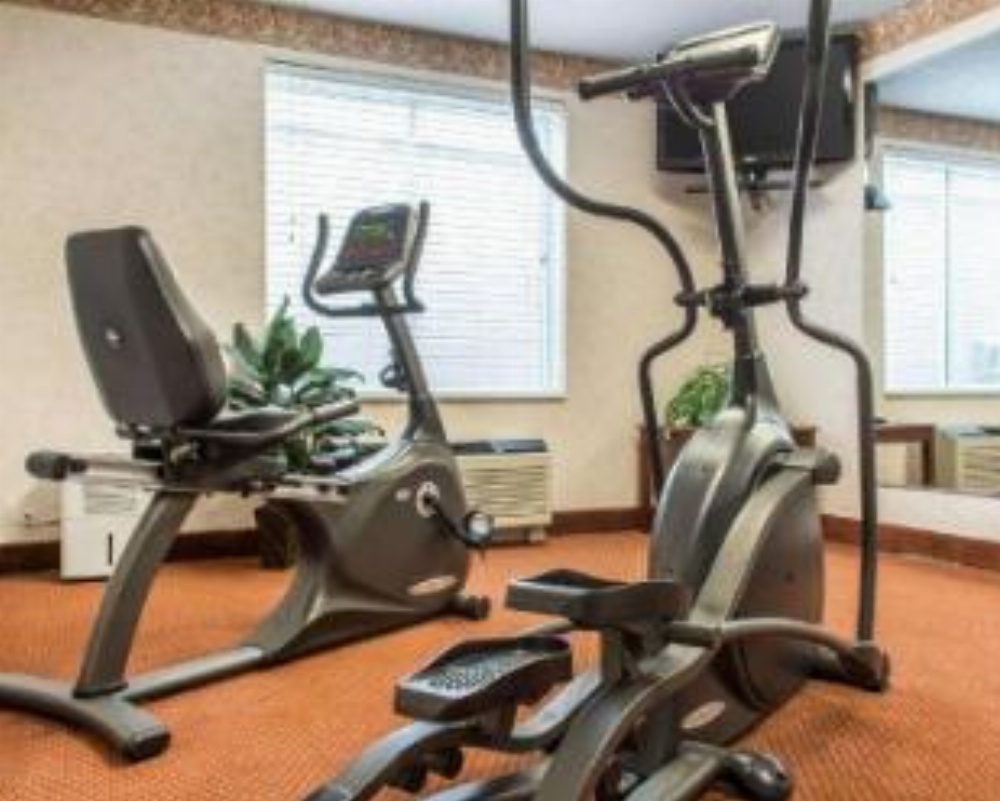 Quality Inn Geneseo Image 14